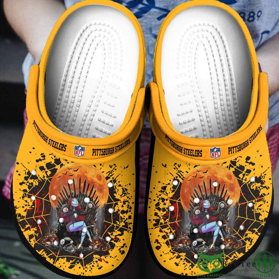 NFL Pittsburgh Steelers Spiderweb Halloween Yellow Clogs