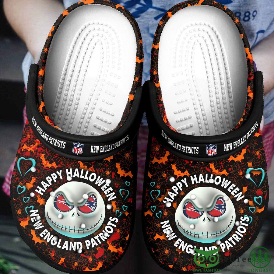 NFL New England Patriots Halloween Jack Skellington Clogs