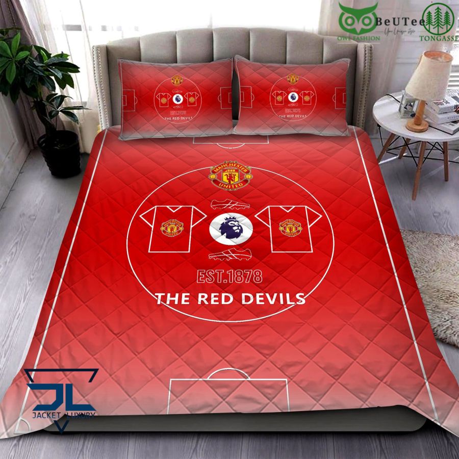 Manchester United The Red Devils Premier League Quilt Set
