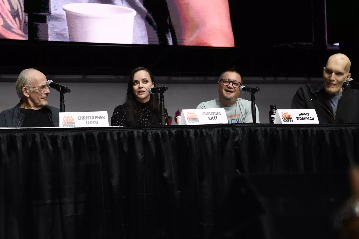 The Addams Family Cast Reunites - Remembers Raul Julia: 'He Kept Us Entertained'